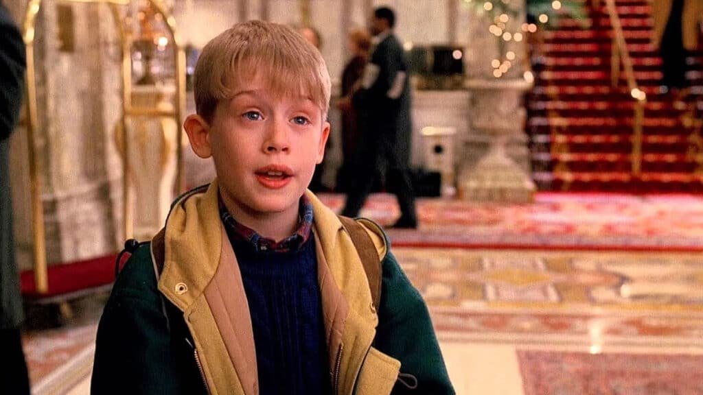 Did you know the iconic "Home Alone" house has officially sold for $5.5 million, surpassing its asking price? 1 - Did you know the iconic "Home Alone" house has officially sold for $5.5 million, surpassing its asking price? Home Alone filmsandfacts.com